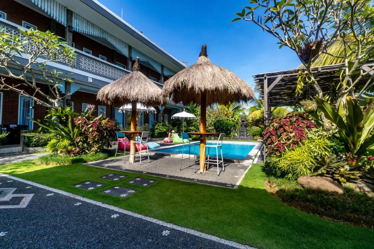 D-Anyar Stay And Surf Canggu Экстерьер фото